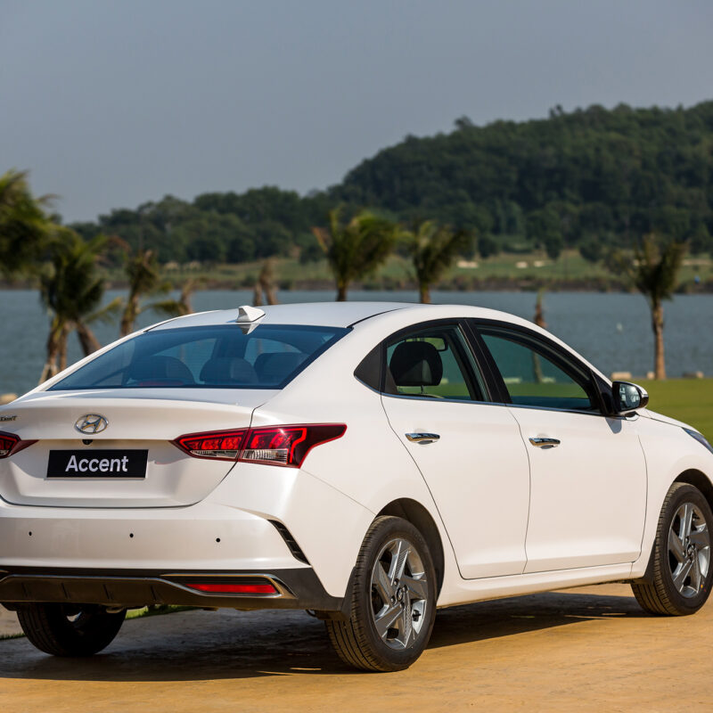 Hyundai Accent (Sao chép)